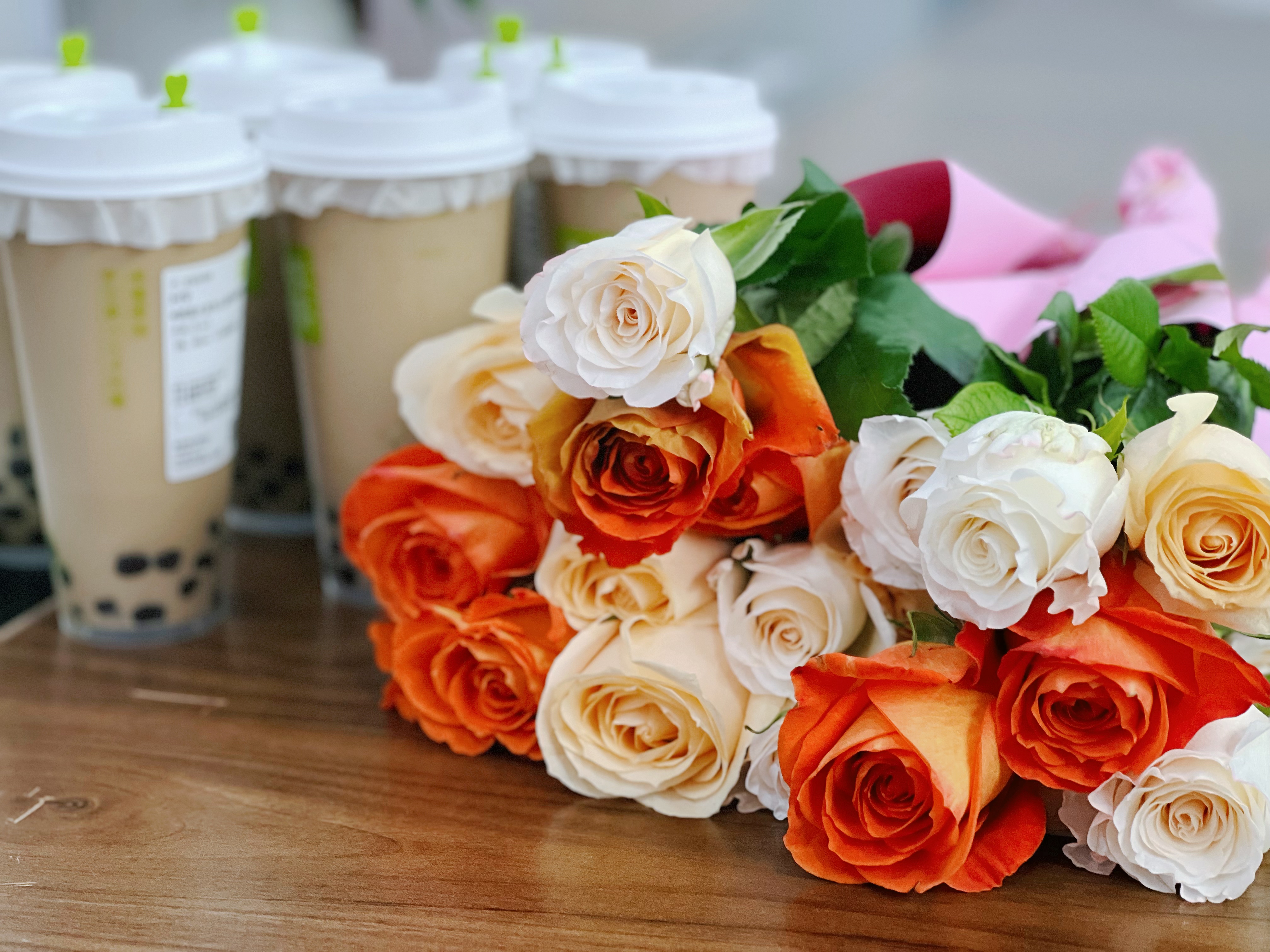 索威爾科技溫馨慶祝婦女節(jié)，祝全體女性節(jié)日快樂(lè)